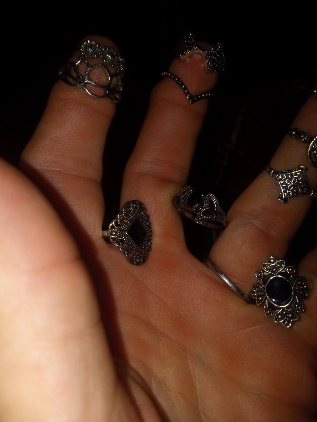 Vintage-Style Silver-Tone Ring Lot — 20+ Piece Set (Size 9)